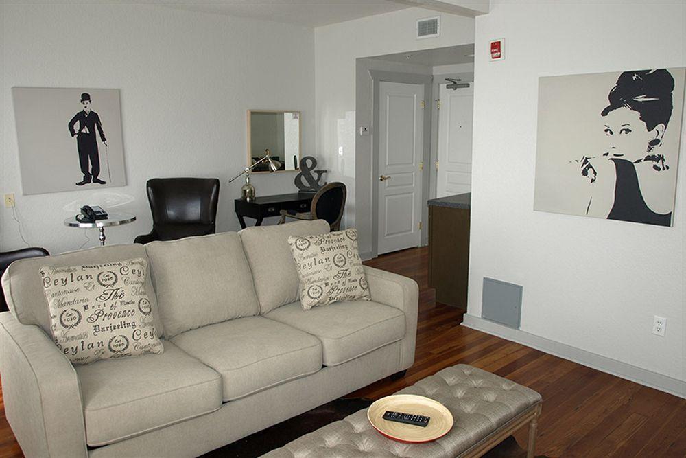 Artisan Downtown Hotel DeLand Exterior photo